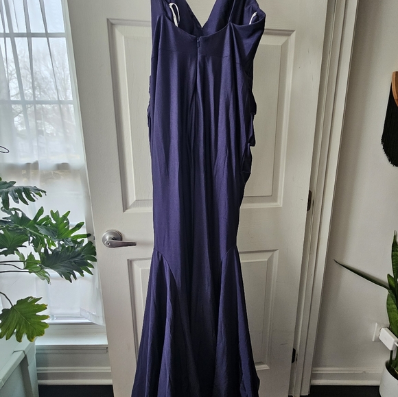 Bari Jay Formal Gown 2000 - Picture 9 of 10